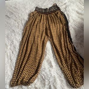 Harem hippie pants